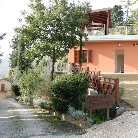 Sleeps 4 Pool Air Con Wifi Montecarotto